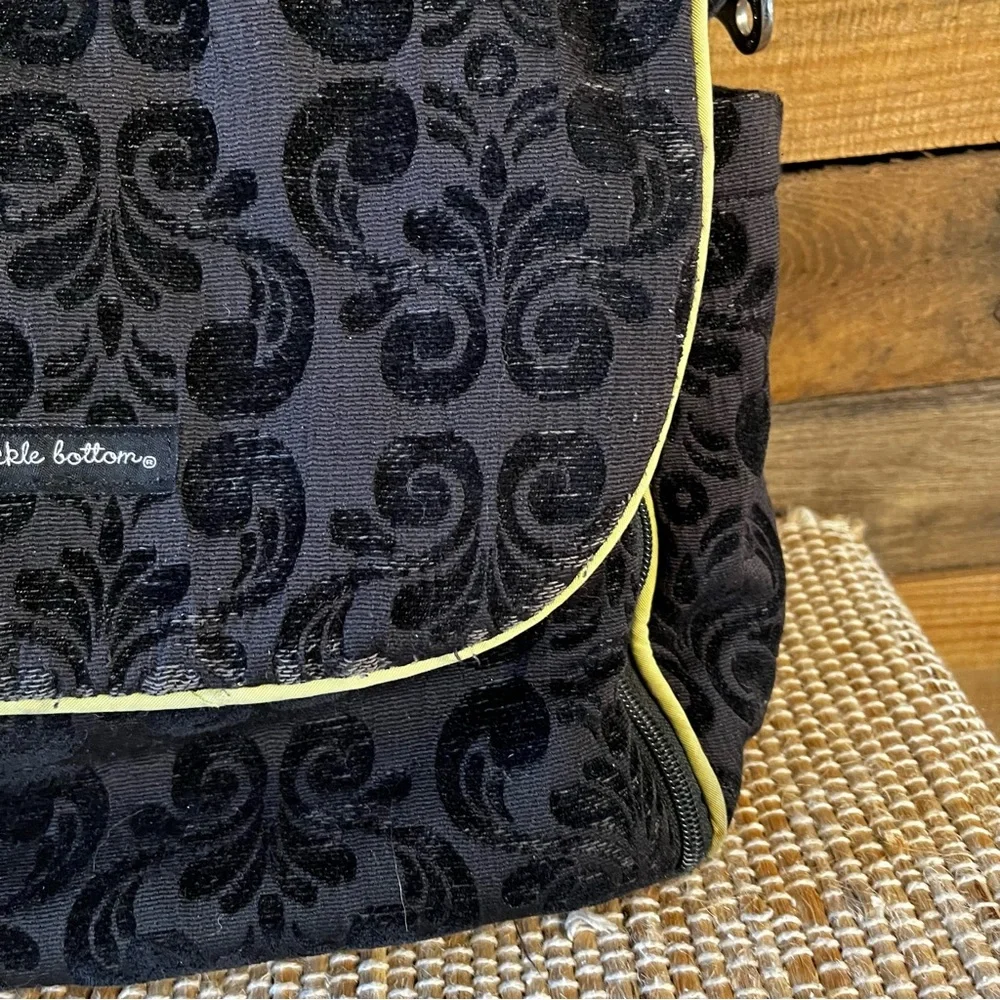 Petunia‎ Pickle Bottom Black Diaper Bag Backpack